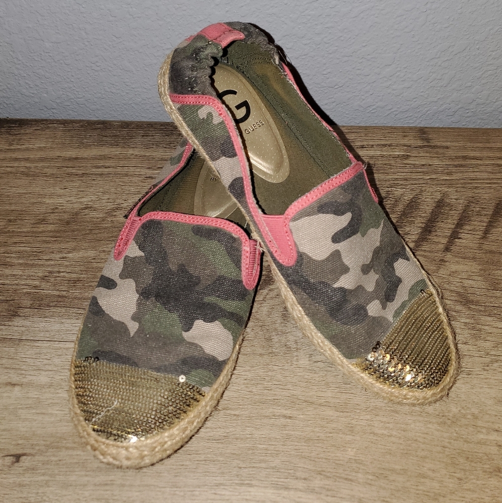 Guess slid on shoes